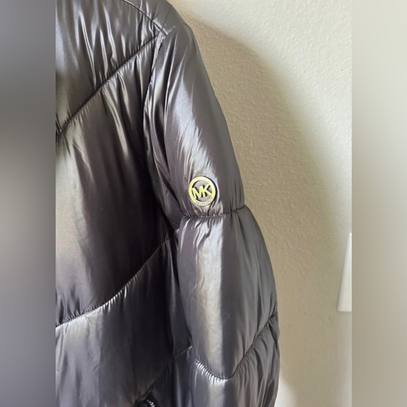 Michael Kors Puffer Jacket - Picture 5 of 6